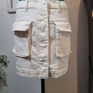 Lovegen White Cargo Streachable Midi Skirt with Front Zipper/Snap Buttons 9/30